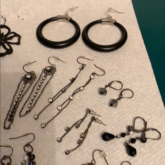 Jewelry - Picture 4 of 8